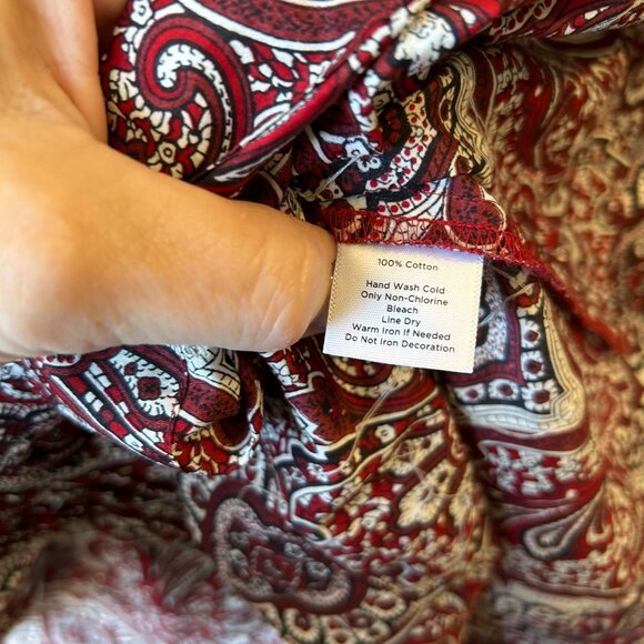 Talbots Pull Over Pintuck Paisley Print with Sequins Blouse XL - Picture 8 of 11